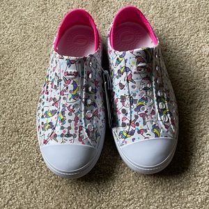 NWT Girls Little Kids Skechers Unicorn Foamies Size 1
